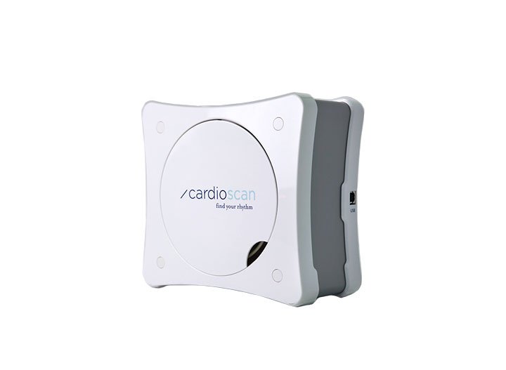  Cardioscan CS 3 EKG-Gerät für den Fitnessbereich mit integriertem Kabelmanagement.
